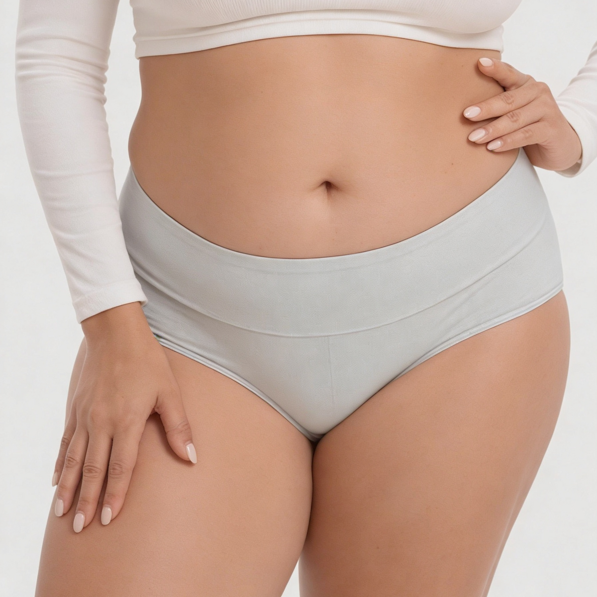 SKYNN High Waisted Briefs