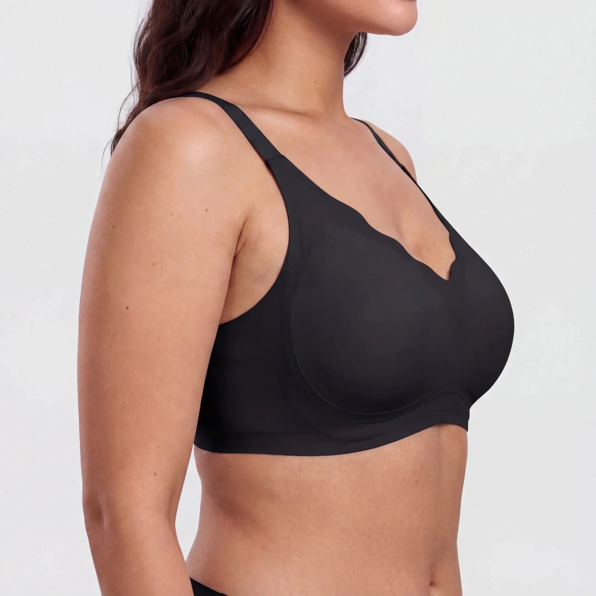 Scalloped Structured Lift Bra